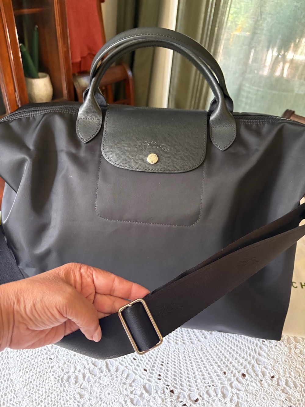 Longchamp Black Foldable Nylon Tote with Detachable Strap - Picture 6 of 9